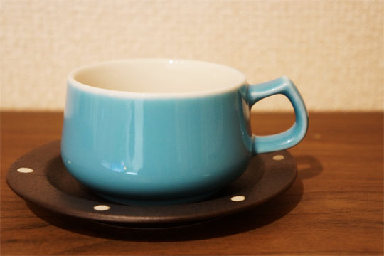 水色のコーヒーカップ